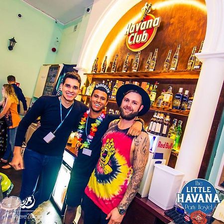 كراكوفيا The Little Havana Party Hostel المظهر الخارجي الصورة